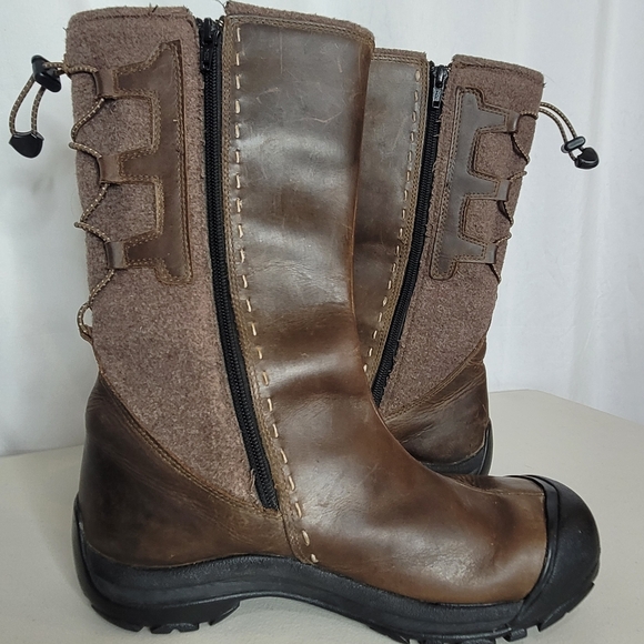 Keen Women's Winthrop II Waterproof Dry Leather Boots - Size 9.5 - Picture 3 of 16